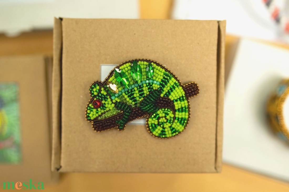 Kaméleon bross KIT gyöngyfűző készlet - diy (csináld magad) - egységcsomag - Meska.hu