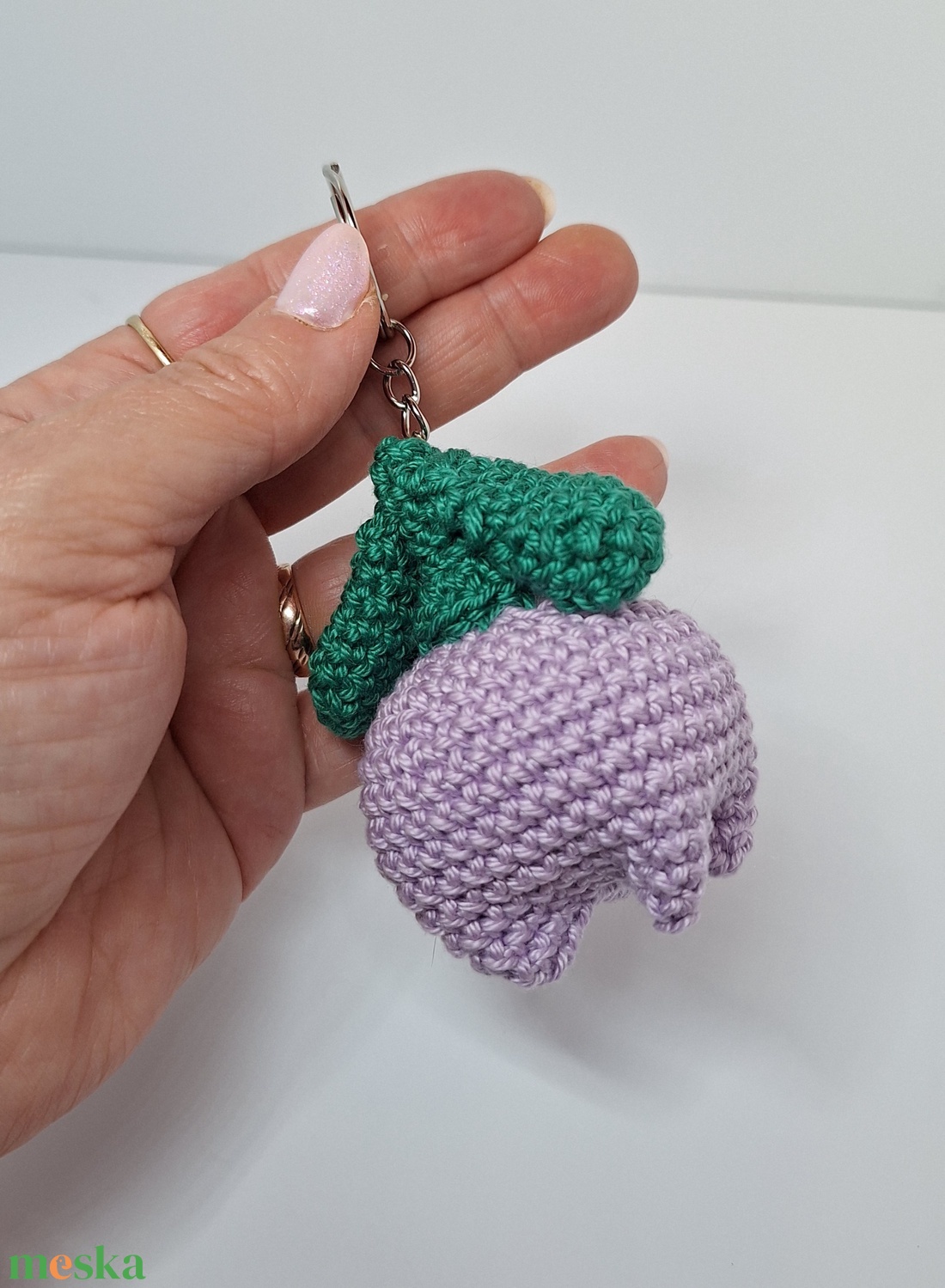 Horgolt tulipán kulcstartó  - táska & tok - kulcstartó & táskadísz - táskadísz - Meska.hu