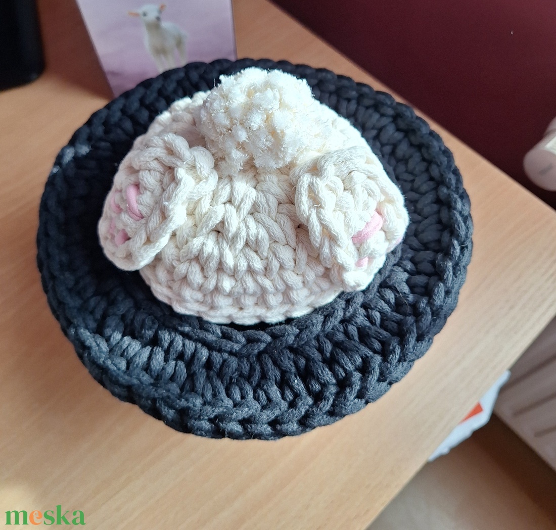 Cilinderes nyuszi  - ünnepi díszek, dekorációk - húsvéti díszek és dekorációk - húsvéti asztaldíszek - Meska.hu