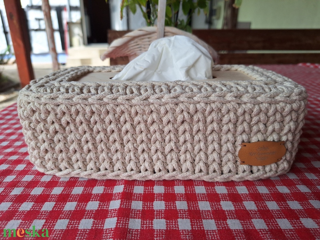 Zsepitartó  - táska & tok - pénztárca & más tok - zsebkendőtartó tok - Meska.hu