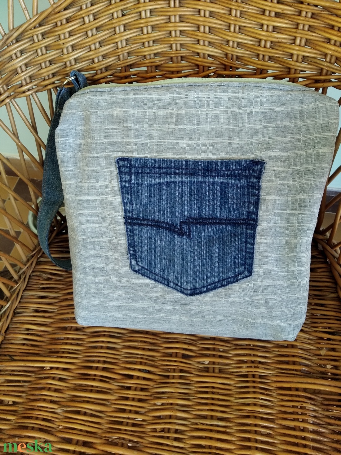 Patchwork, kockás, cipzáras farmer átvetős/válltáska, bevásárlótáska - táska & tok - kézitáska & válltáska - vállon átvethető táska - Meska.hu Patchwork, kockás, cipzáras farmer átvetős/válltáska, bevásárlótáska - táska & tok - kézitáska & válltáska - vállon átvethető táska - Meska.hu