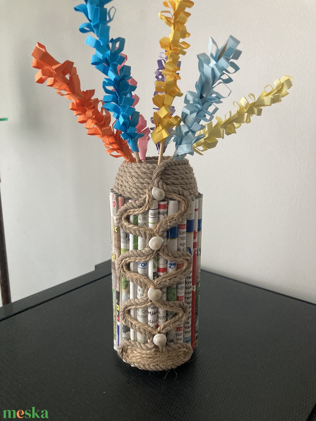 Dekoratív, egyedi váza - otthon & életmód - dekoráció - virágdísz és tartó - virágtartó - Meska.hu