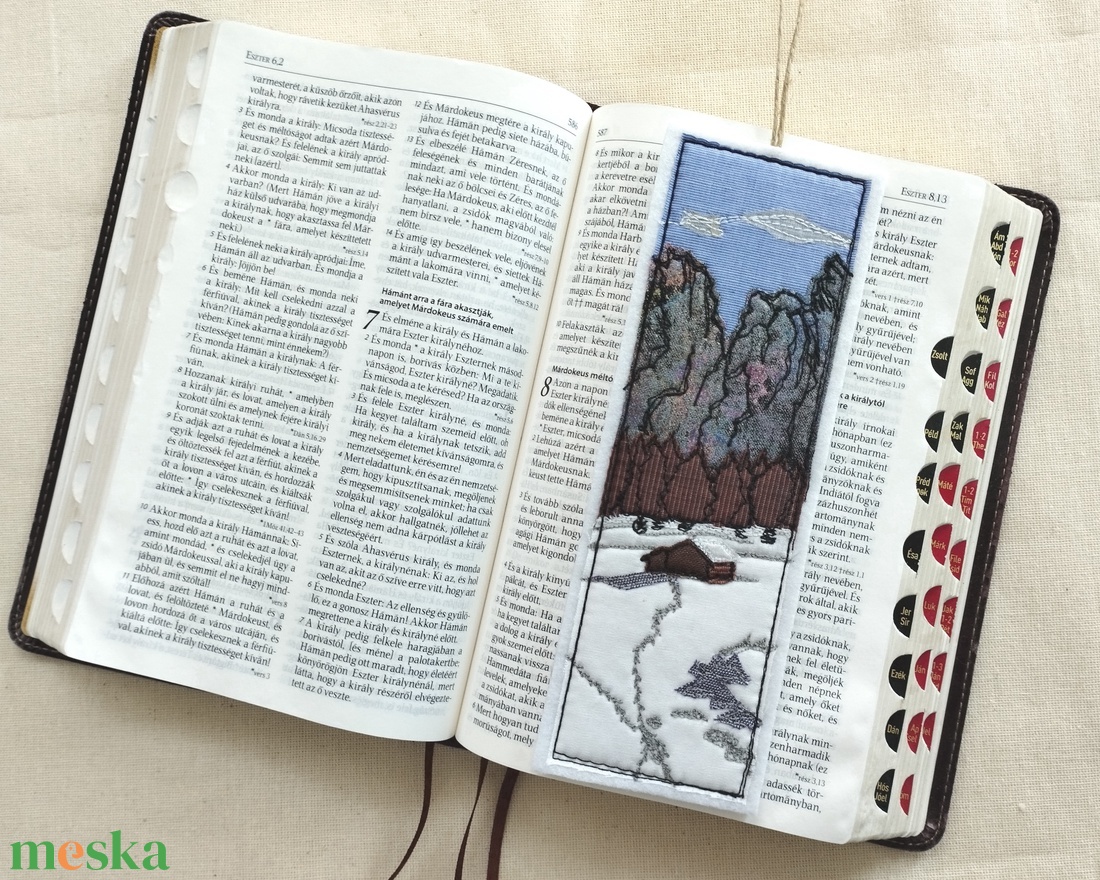 Könyvjelző bibliai igével, textilből varrva  - könyv & zene - könyvjelző - Meska.hu