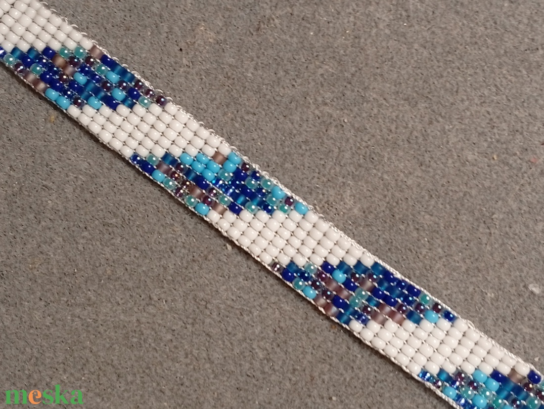 Színes 9 gyöngyszövött karkoto - ékszer - karkötő - gyöngyös karkötő - Meska.hu