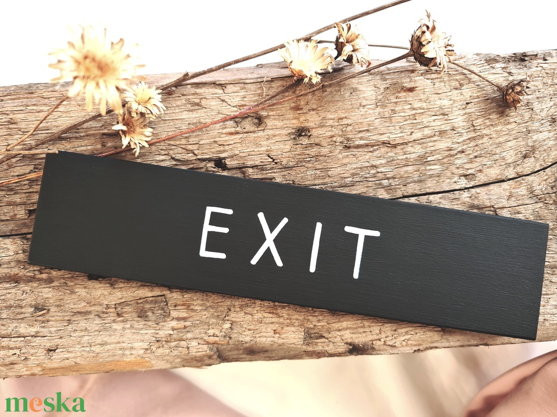 Exit tábla, exit öntapadós tábla ajtóra, falra - otthon & életmód - dekoráció - ajtó- és ablak dekoráció - ajtótábla - Meska.hu