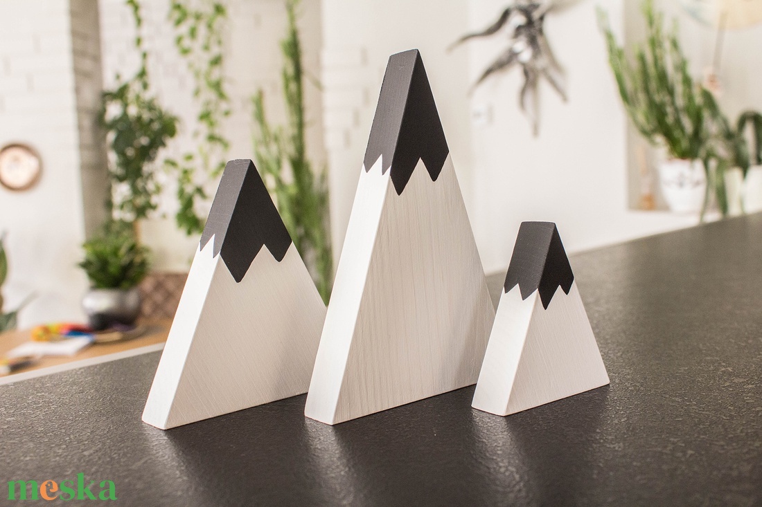 Fehér-fekete hegytrió otthondekoráció (3 darabos szett) - otthon & életmód - dekoráció - dekoratív figurák és szobrok - Meska.hu