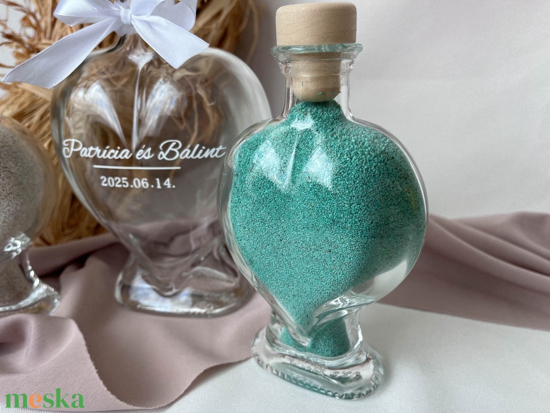 Homokceremónia szett masnival, Esküvői ceremónia szett, Homok ceremónia, Homoköntő ceremónia tölcsérrel - esküvő - emlék & ajándék - nászajándék - ceremónia szett - Meska.hu
