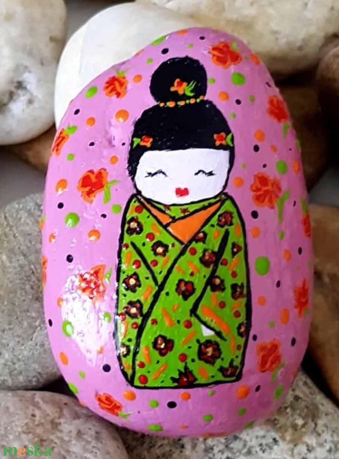 Japán babás kézzel festett ajándék kő - otthon & életmód - dekoráció - asztal és polc dekoráció - kavics & kő - Meska.hu Japán babás kézzel festett ajándék kő - otthon & életmód - dekoráció - asztal és polc dekoráció - kavics & kő - Meska.hu