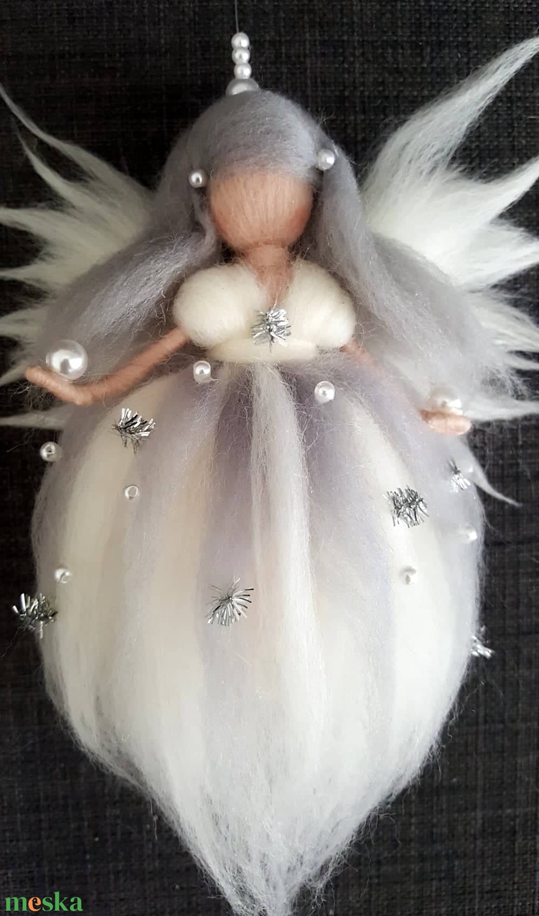 Waldorf tűnemezelt karácsonyi  gyapjú angyal 16 cm - karácsony - karácsonyi lakásdekoráció - karácsonyi manók, figurák - Meska.hu Waldorf tűnemezelt karácsonyi  gyapjú angyal 16 cm - karácsony - karácsonyi lakásdekoráció - karácsonyi manók, figurák - Meska.hu