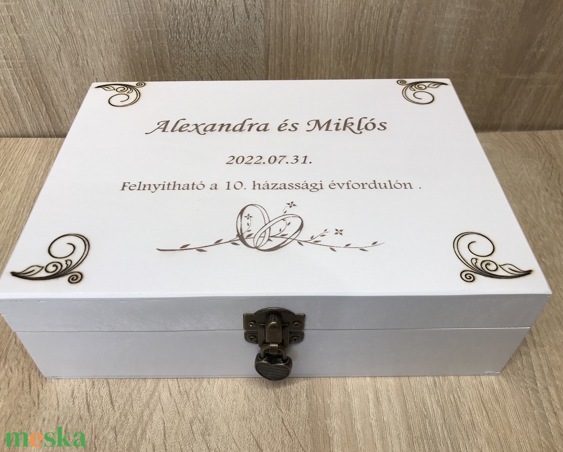 Esküvői Időkapszula doboz - esküvő - emlék & ajándék - nászajándék - nászajándék gyűjtők - Meska.hu Esküvői Időkapszula doboz - esküvő - emlék & ajándék - nászajándék - nászajándék gyűjtők - Meska.hu