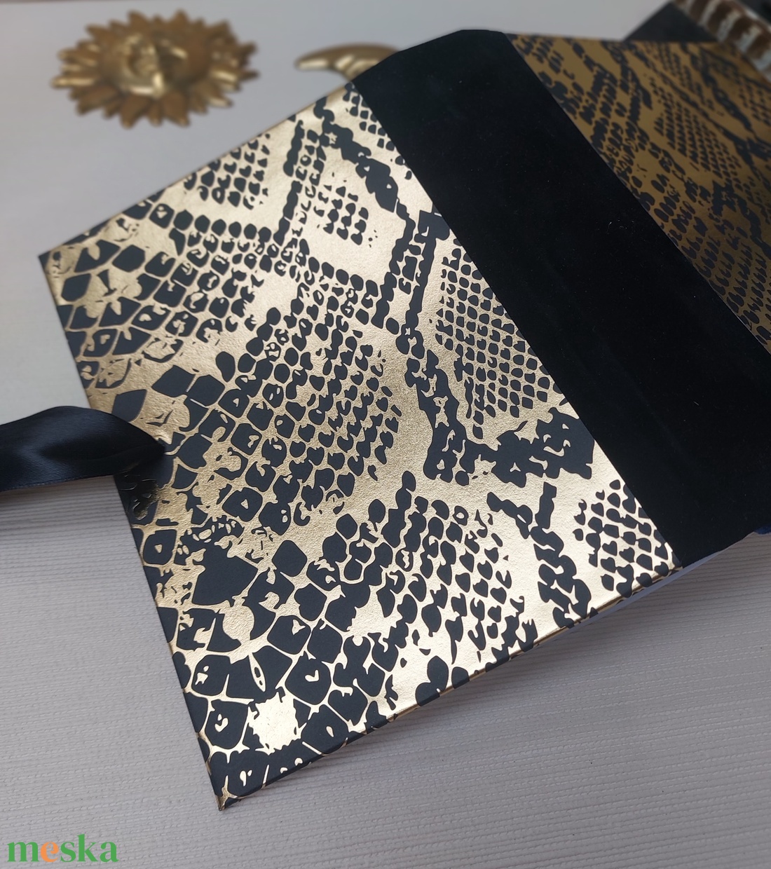 Snakeskin Black and Gold diary - otthon & életmód - papír, írószer - jegyzetfüzet & napló - Meska.hu Snakeskin Black and Gold diary - otthon & életmód - papír, írószer - jegyzetfüzet & napló - Meska.hu