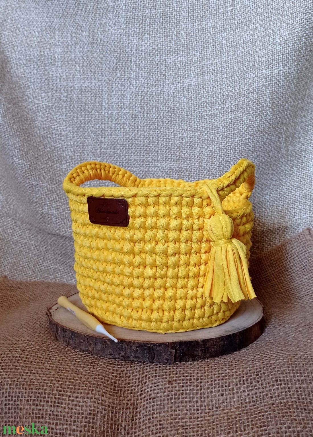 Horgolt füles tárolókosár handmade felirattal - otthon & életmód - tárolás & rendszerezés - tárolókosár - Meska.hu Horgolt füles tárolókosár handmade felirattal - otthon & életmód - tárolás & rendszerezés - tárolókosár - Meska.hu