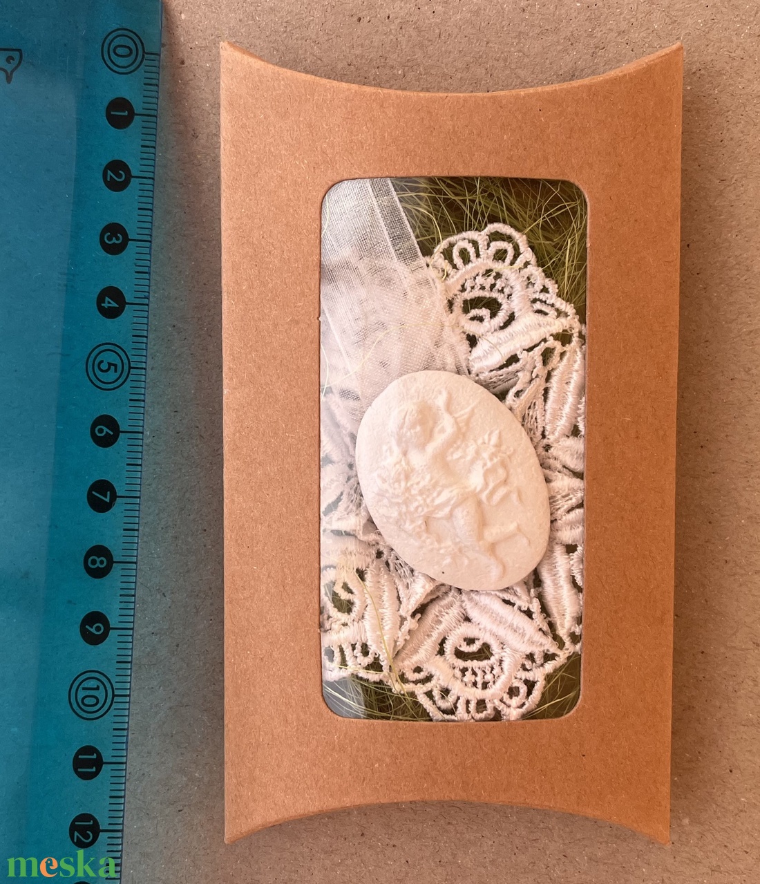 Karácsonyi angyalka dobozban - karácsony - karácsonyi lakásdekoráció - karácsonyfadíszek - Meska.hu