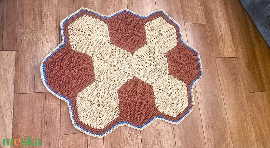 hatszögletű, hexagon  horgolt szőnyeg - otthon & életmód - lakástextil - szőnyeg - horgolt szőnyeg - Meska.hu