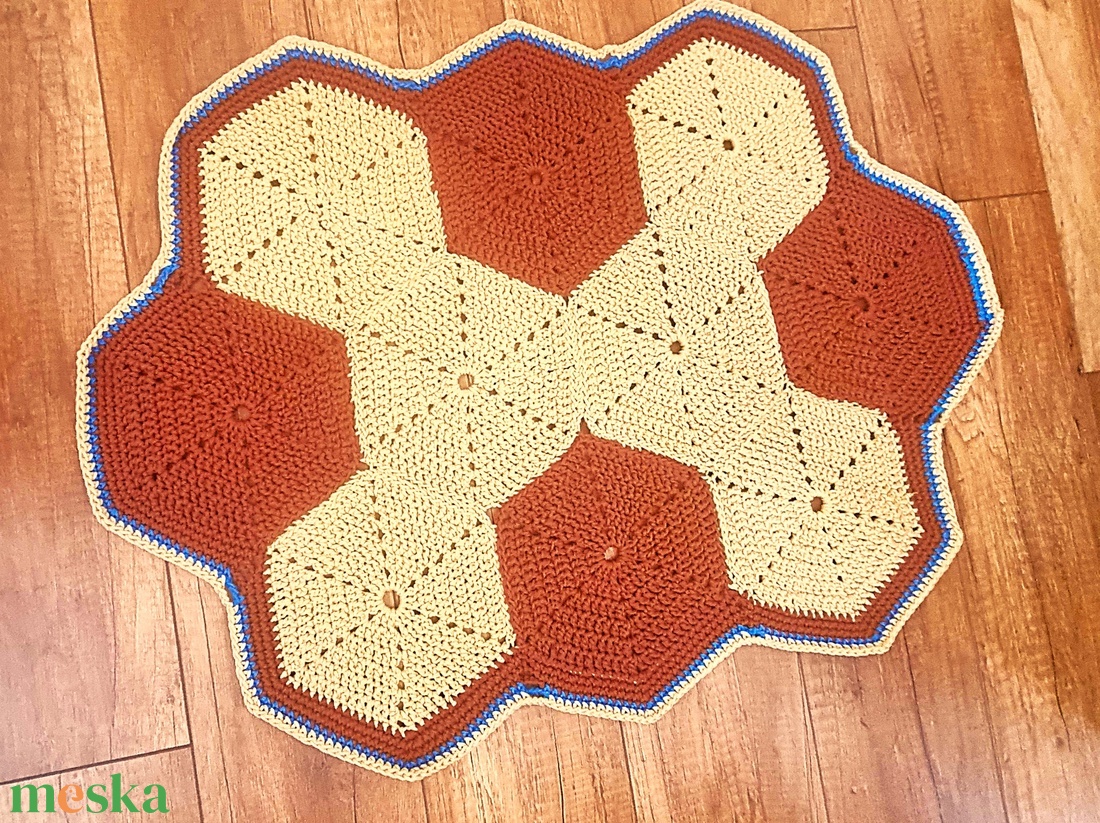 hatszögletű, hexagon  horgolt szőnyeg - otthon & életmód - lakástextil - szőnyeg - horgolt szőnyeg - Meska.hu