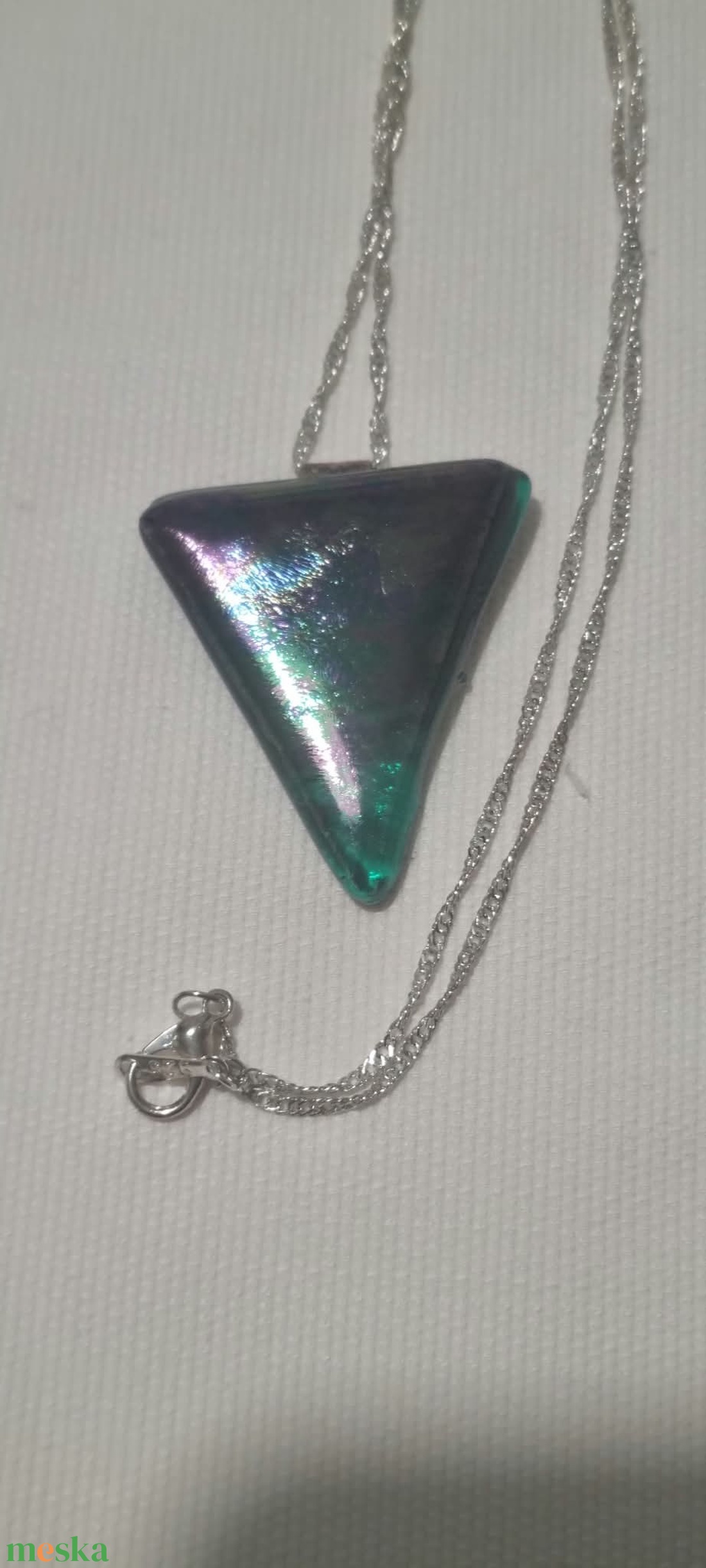 Egyedi Háromszög Dichroic Üvegmedálos Nyaklánc - ékszer - nyaklánc - medál - Meska.hu