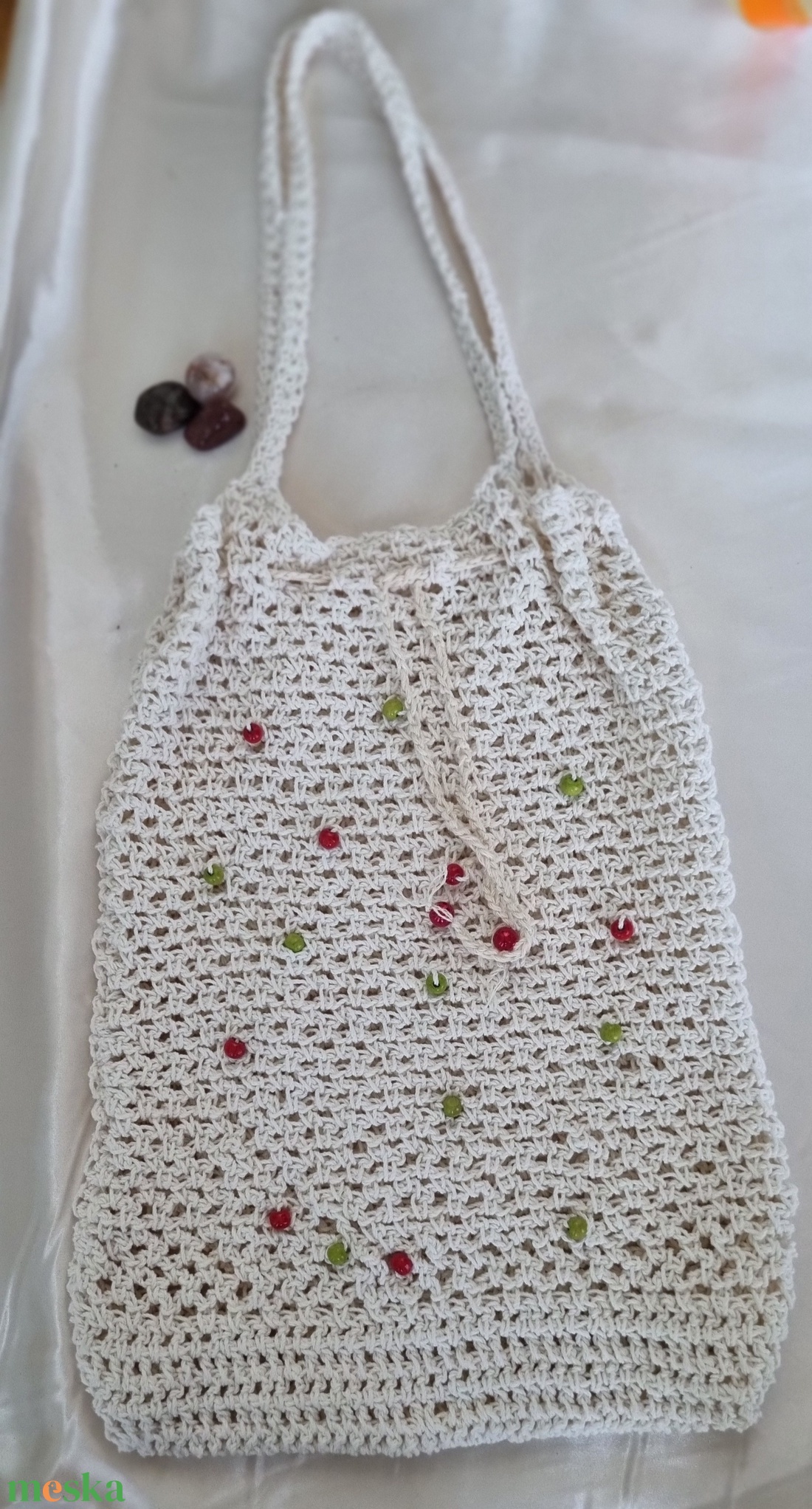 Egyedi horgolt válltáska színes gyöngyökkel - natúr elegancia - táska & tok - bevásárlás & shopper táska - shopper, textiltáska, szatyor - Meska.hu
