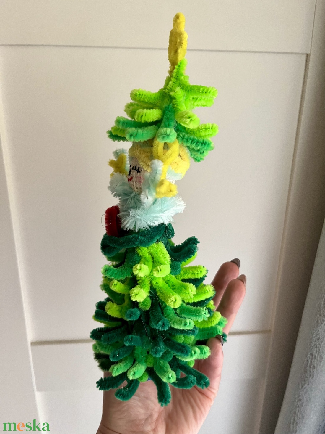 Karácsonyfa kislány - karácsony - karácsonyi lakásdekoráció - karácsonyi lakásdíszek - Meska.hu