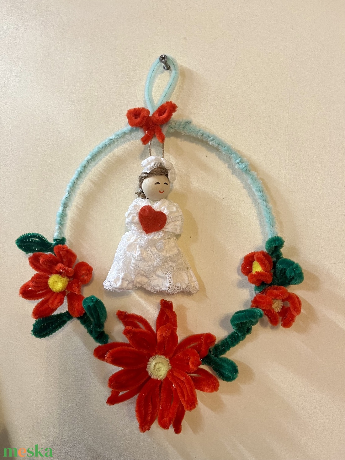 Virág koszorú angyalkával - otthon & életmód - dekoráció - ajtó- és ablak dekoráció - ajtótábla - Meska.hu