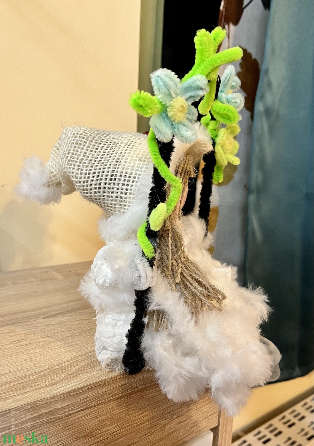 Kislány a hintán - karácsony - karácsonyi lakásdekoráció - karácsonyi manók, figurák - Meska.hu