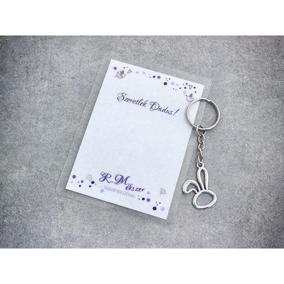 Szeretlek Dadus egyszerű nyuszi medálos kulcstartó - táska & tok - kulcstartó & táskadísz - kulcstartó - Meska.hu