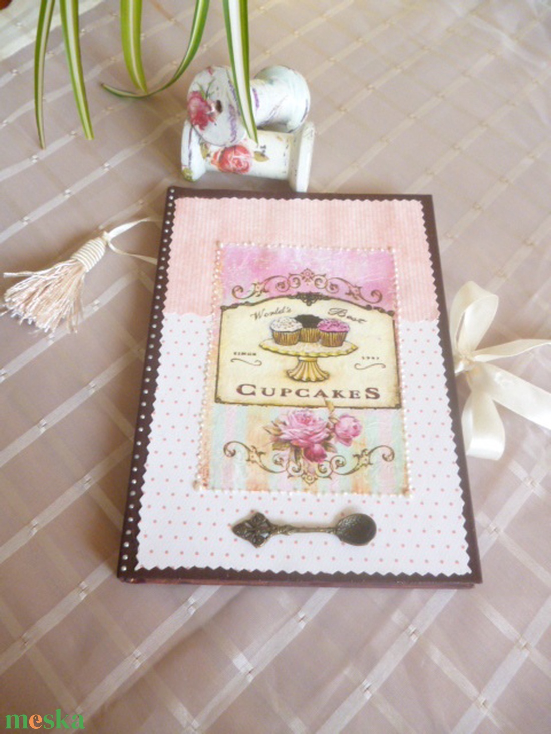 Vintage receptes könyv - otthon & életmód - konyhafelszerelés, tálalás - sütés, főzés - receptfüzet - Meska.hu Vintage receptes könyv - otthon & életmód - konyhafelszerelés, tálalás - sütés, főzés - receptfüzet - Meska.hu