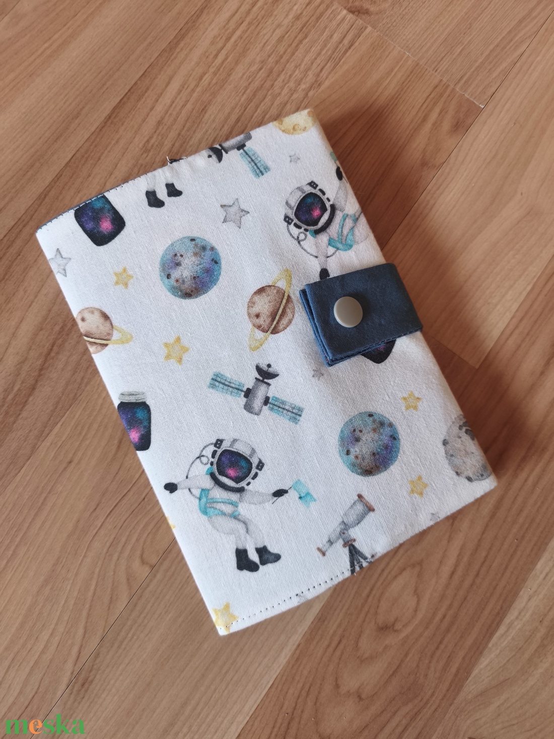 Egészségügyi kiskönyv borító - baba - mama - babaemlékek - egészségügyi kiskönyv borító - Meska.hu