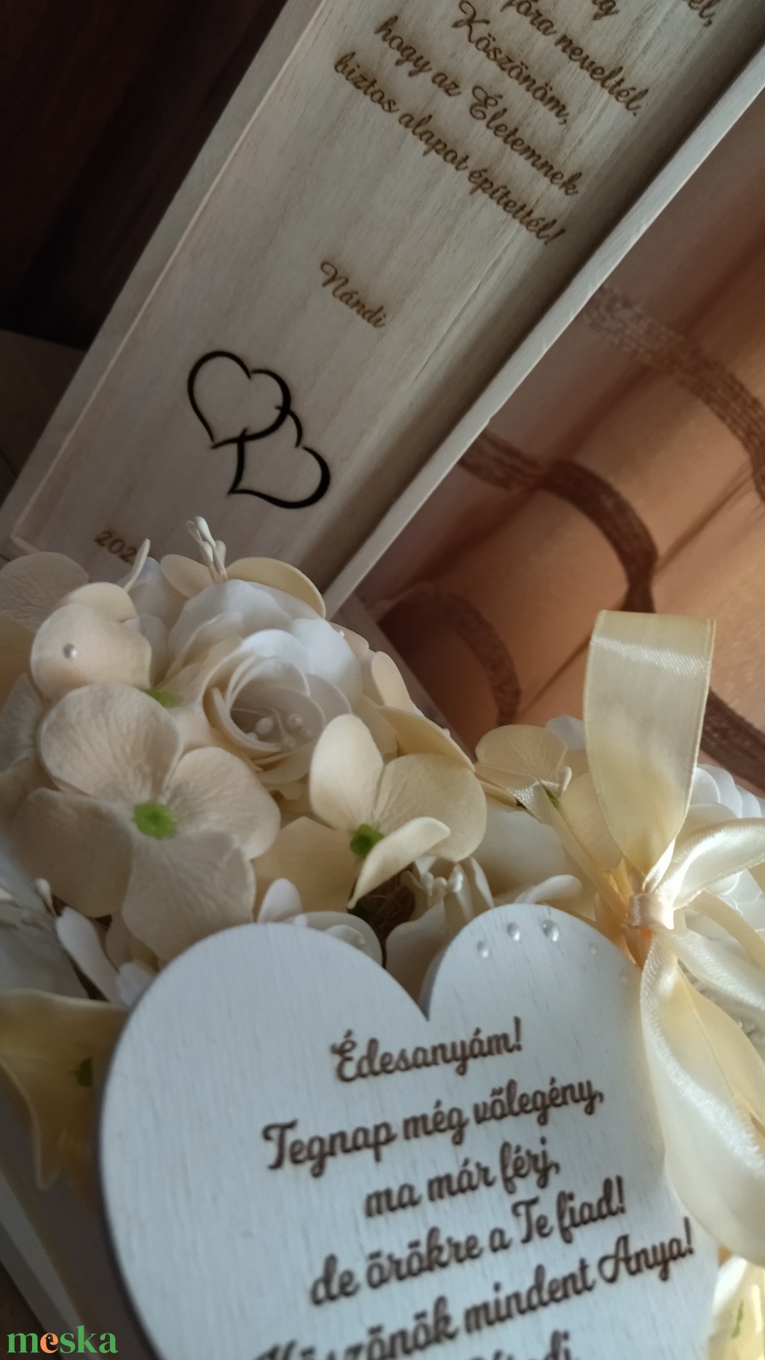 Szülőköszöntő virág box, bortartó - esküvő - emlék & ajándék - szülőköszöntő ajándék - Meska.hu Szülőköszöntő virág box, bortartó - esküvő - emlék & ajándék - szülőköszöntő ajándék - Meska.hu
