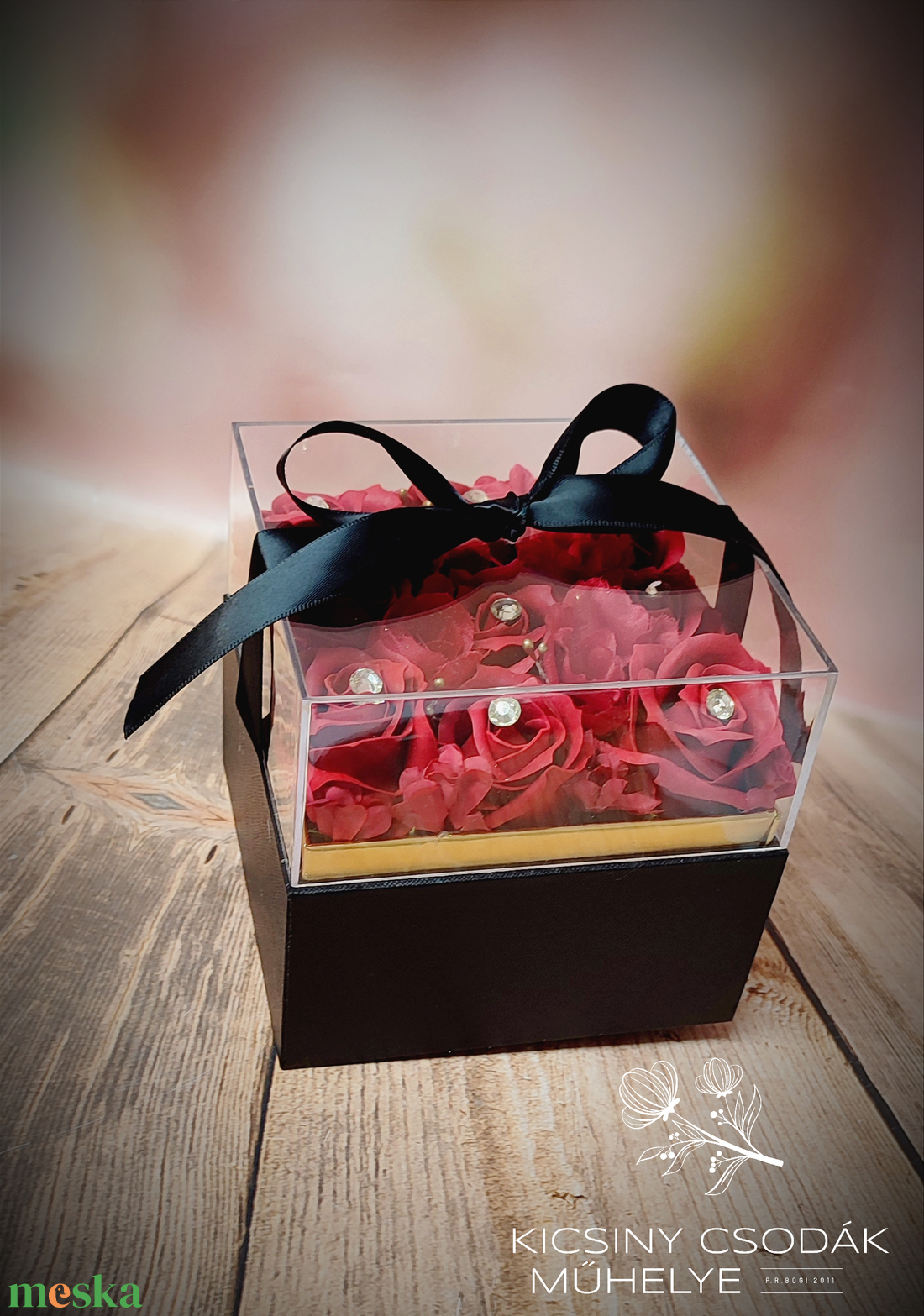 Vörös rózsa virág box - otthon & életmód - dekoráció - virágdísz és tartó - virágbox, virágdoboz - Meska.hu Vörös rózsa virág box - otthon & életmód - dekoráció - virágdísz és tartó - virágbox, virágdoboz - Meska.hu