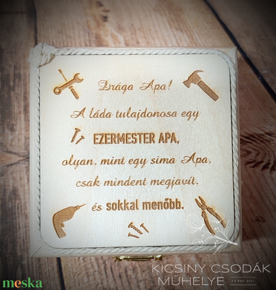 Pohár gravírozott fa dobozban - esküvő - emlék & ajándék - köszönőajándék - Meska.hu Pohár gravírozott fa dobozban - esküvő - emlék & ajándék - köszönőajándék - Meska.hu