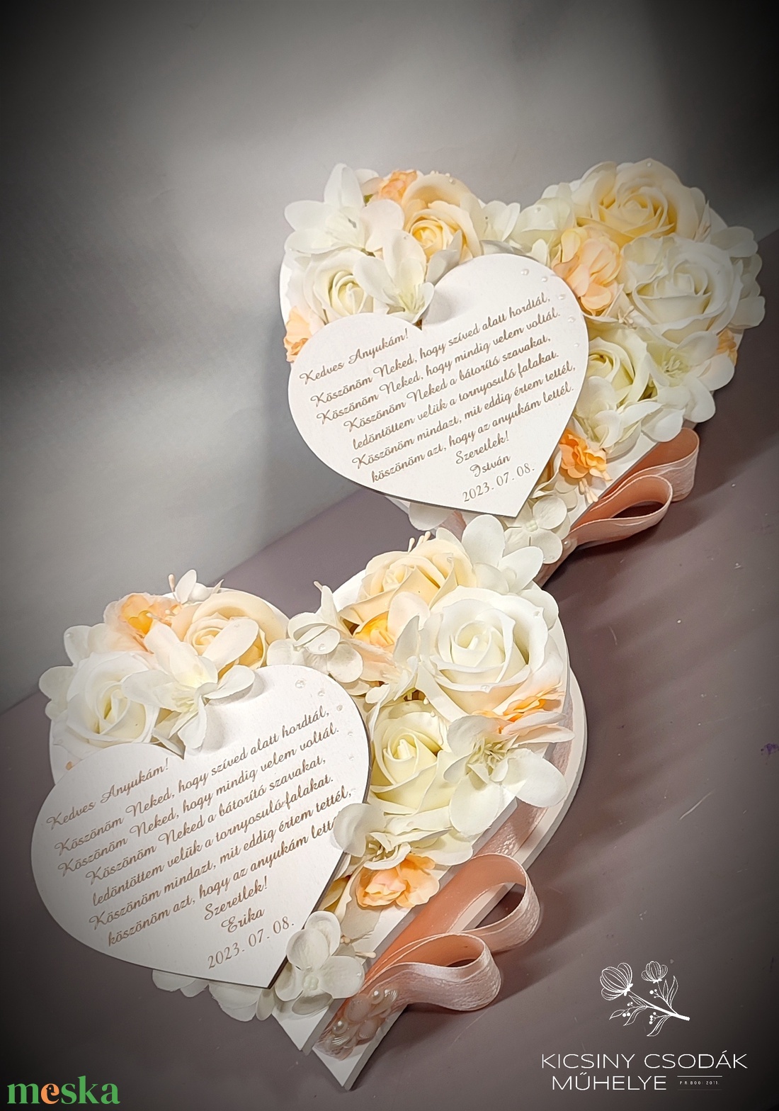 Szülőköszöntő esküvőre � virágos szív díszdoboz, egyedi felirattal örömszülőknek, nagyszülőknek, Köszönő ajándék - esküvő - emlék & ajándék - szülőköszöntő ajándék - Meska.hu