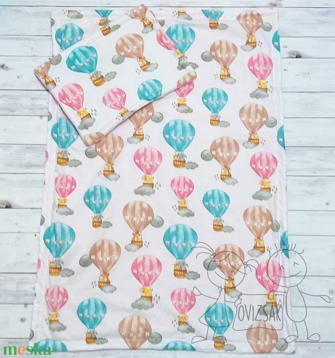 Hőlégballon mintás nyári babaágynemű - takaró és lapos kispárna szett - otthon & életmód - babaszoba, gyerekszoba - baba ágynemű - Meska.hu Hőlégballon mintás nyári babaágynemű - takaró és lapos kispárna szett - otthon & életmód - babaszoba, gyerekszoba - baba ágynemű - Meska.hu