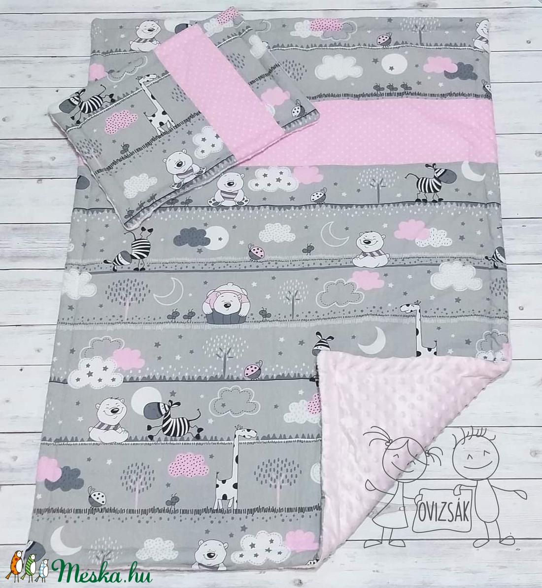 Maci és zebra mintás babaágynemű rózsaszín - takaró és lapos kispárna szett - otthon & életmód - lakástextil - ágynemű - Meska.hu Maci és zebra mintás babaágynemű rózsaszín - takaró és lapos kispárna szett - otthon & életmód - lakástextil - ágynemű - Meska.hu