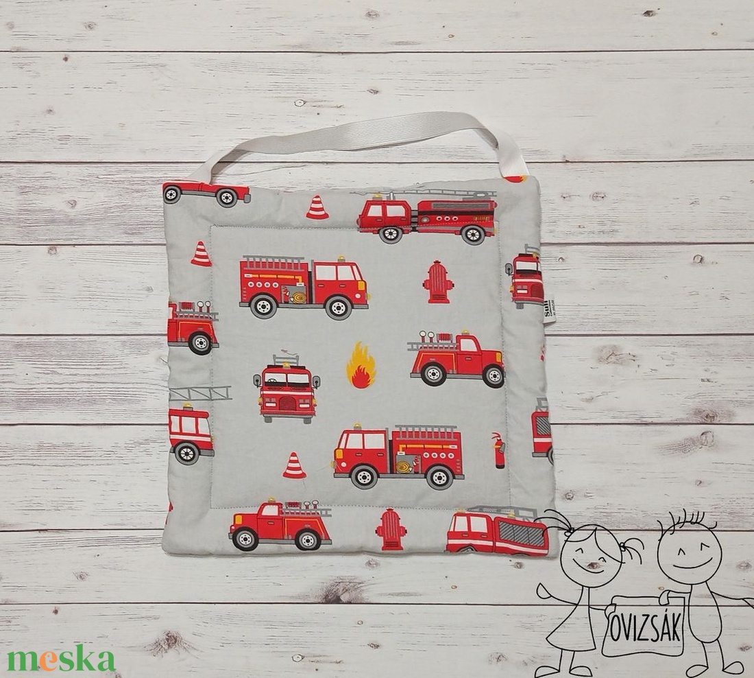 Székpárna iskolába - tűzoltó minta - otthon & életmód - lakástextil - székpárna, huzat - Meska.hu
