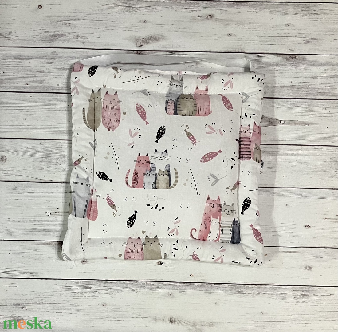 Székpárna iskolába - cica minta - otthon & életmód - lakástextil - székpárna, huzat - Meska.hu