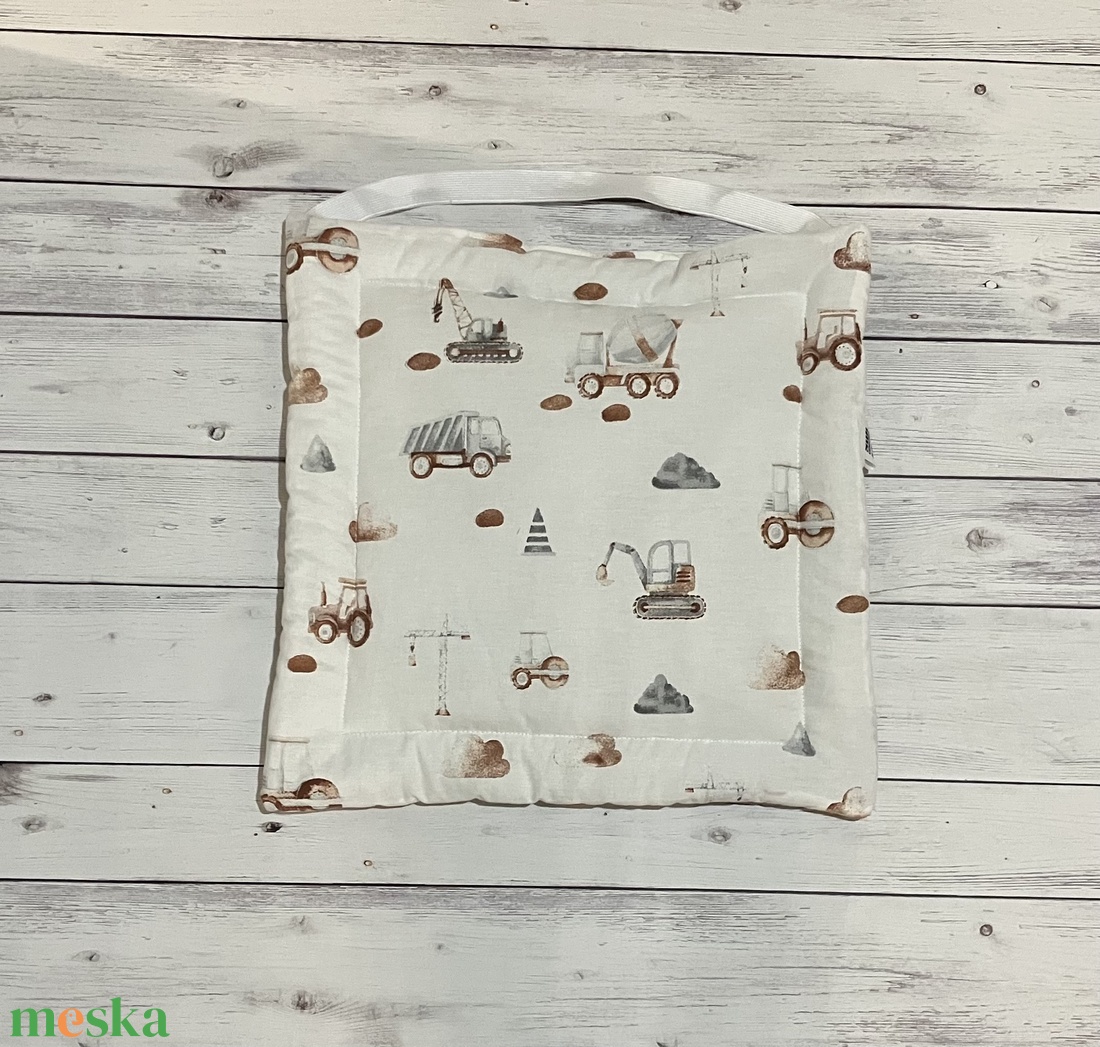 Székpárna iskolába - munkagép minta - otthon & életmód - lakástextil - székpárna, huzat - Meska.hu