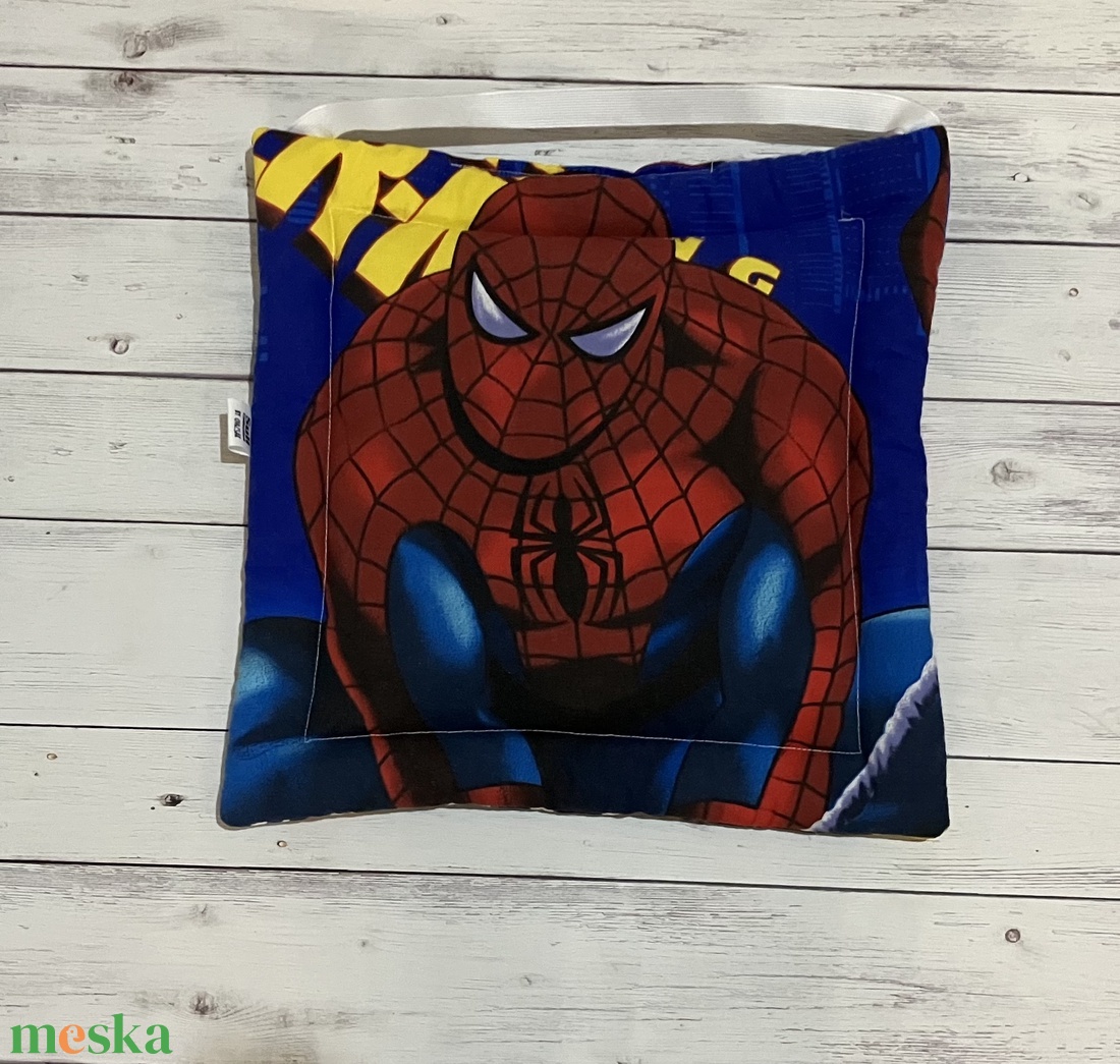 Székpárna iskolába - pókember minta - otthon & életmód - lakástextil - székpárna, huzat - Meska.hu