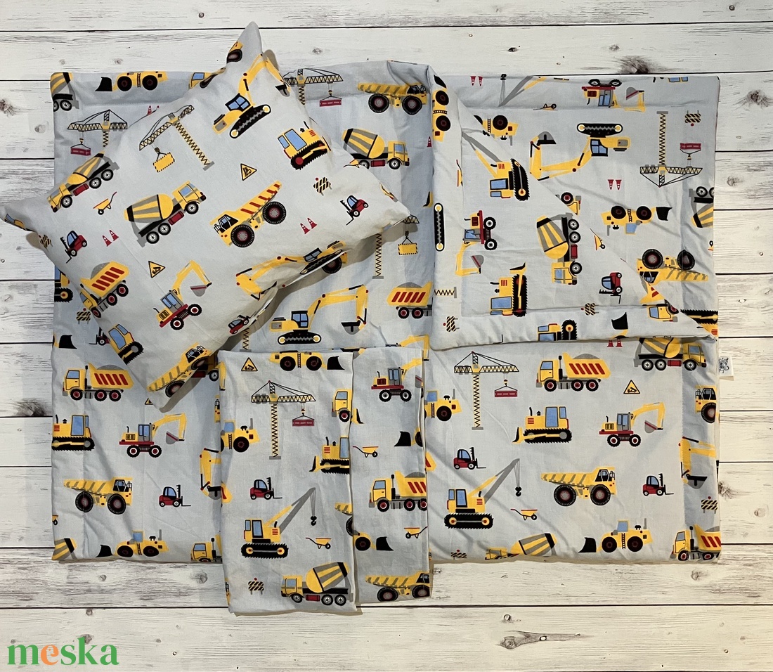 Munkagépes ovis vagy kisgyermek ágynemű szett + ovizsák tornazsák szett + derékalj  - játék & sport - ovis felszerelés - ovis szett - Meska.hu