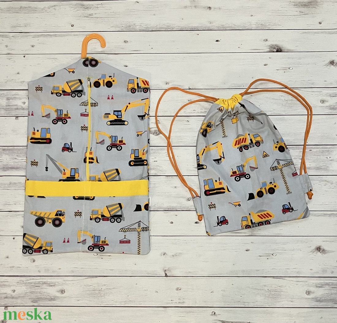 Munkagépes ovizsák és tornazsák szett - játék & sport - ovis felszerelés - ovis zsák - Meska.hu