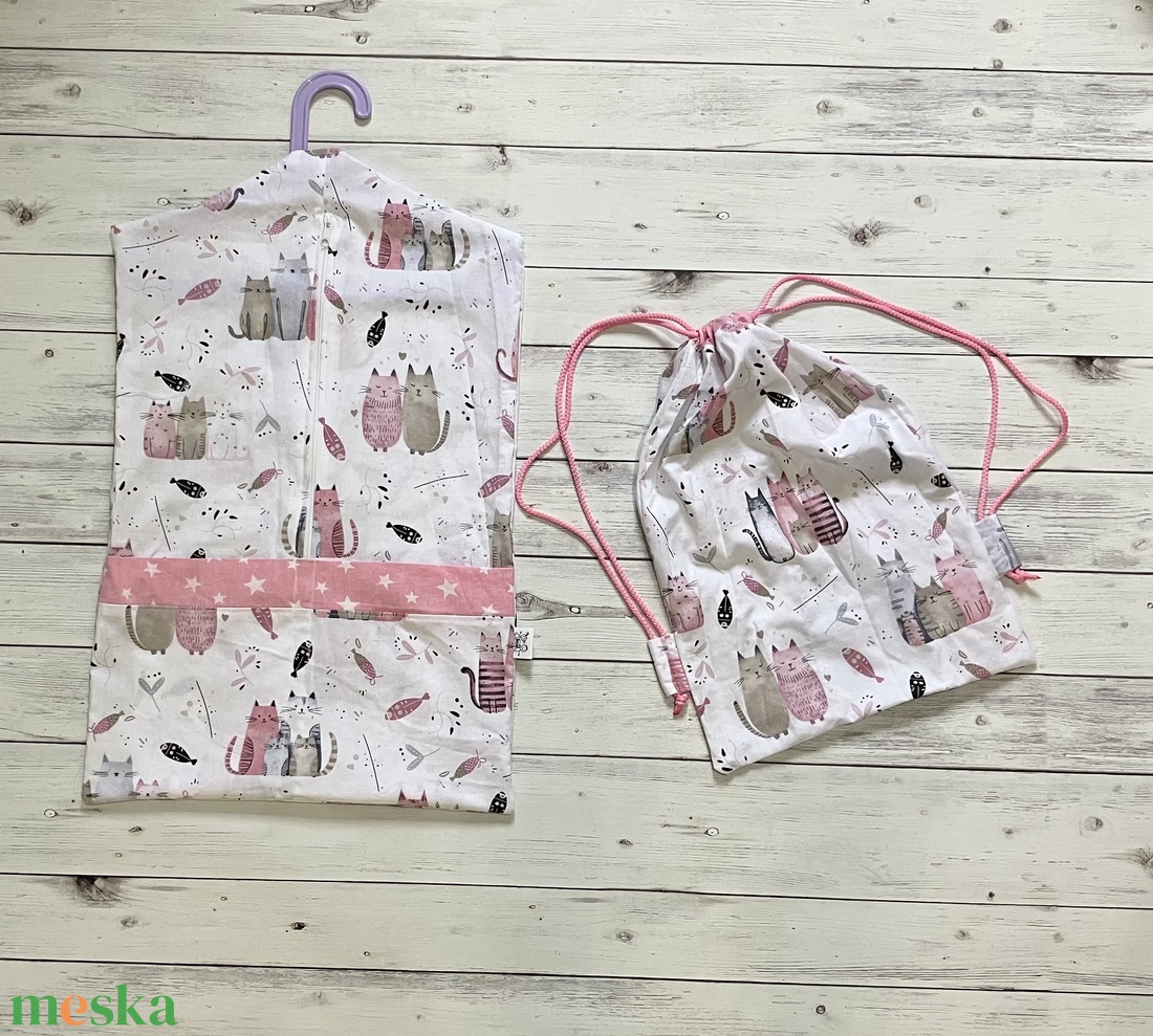 Cicás ovis vagy kisgyermek ágynemű szett + ovizsák tornazsák szett + derékalj  - játék & sport - ovis felszerelés - ovis szett - Meska.hu