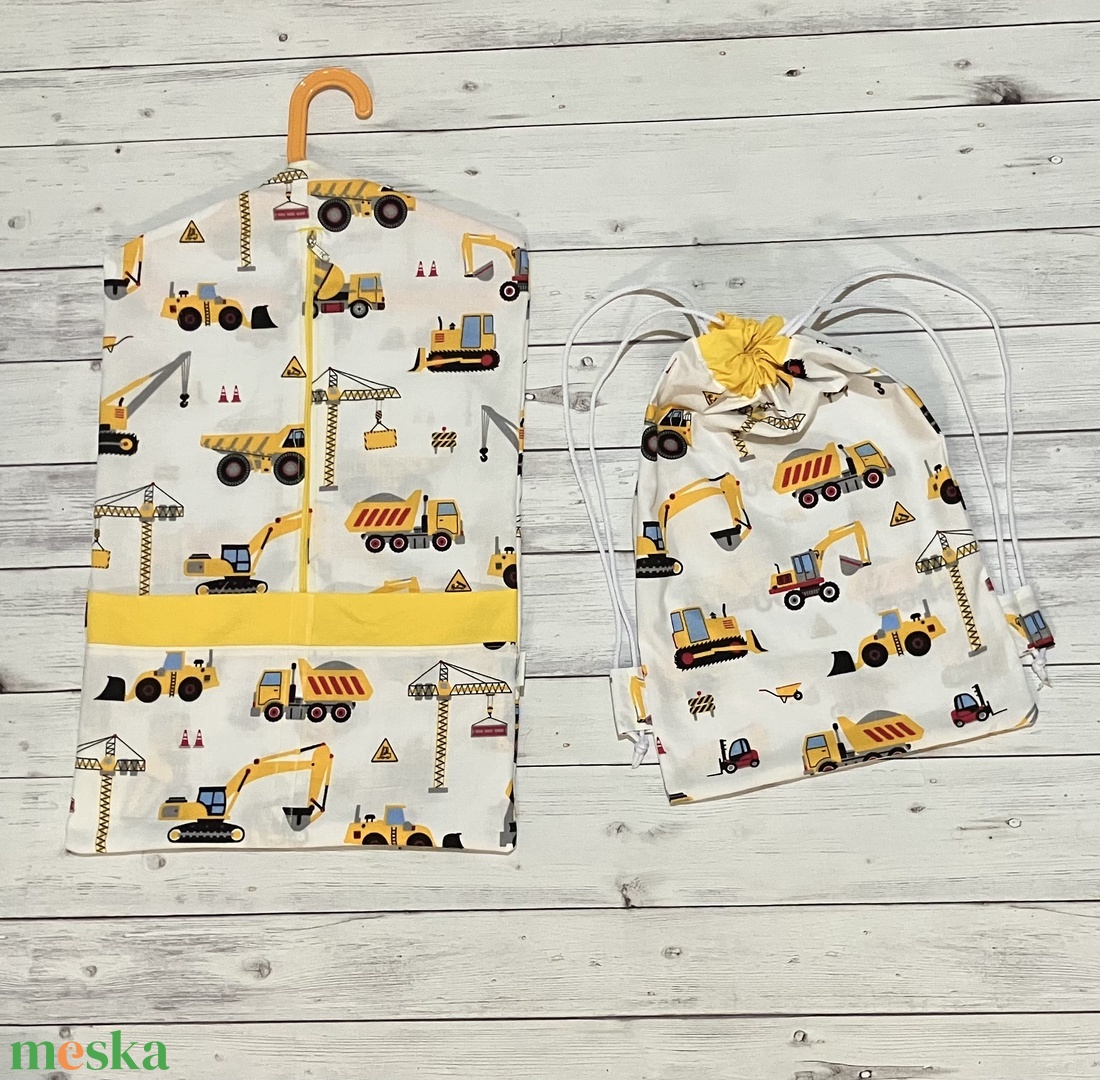 Munkagépes ovizsák és tornazsák szett - játék & sport - ovis felszerelés - ovis zsák - Meska.hu