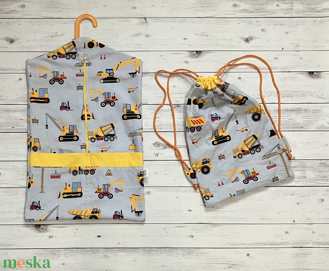 Munkagépes ovizsák és tornazsák szett - játék & sport - ovis felszerelés - ovis zsák - Meska.hu