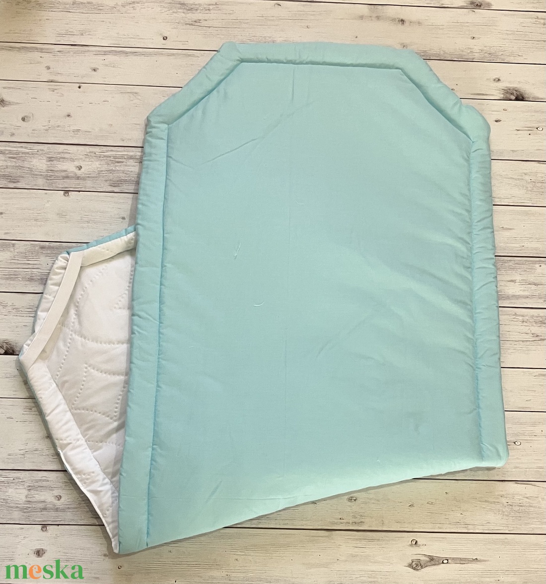Vízhatlan ovis bélelt lepedő, derékalj, óvodai fektetőre - halvány türkiz - játék & sport - ovis felszerelés - ovis lepedő - Meska.hu