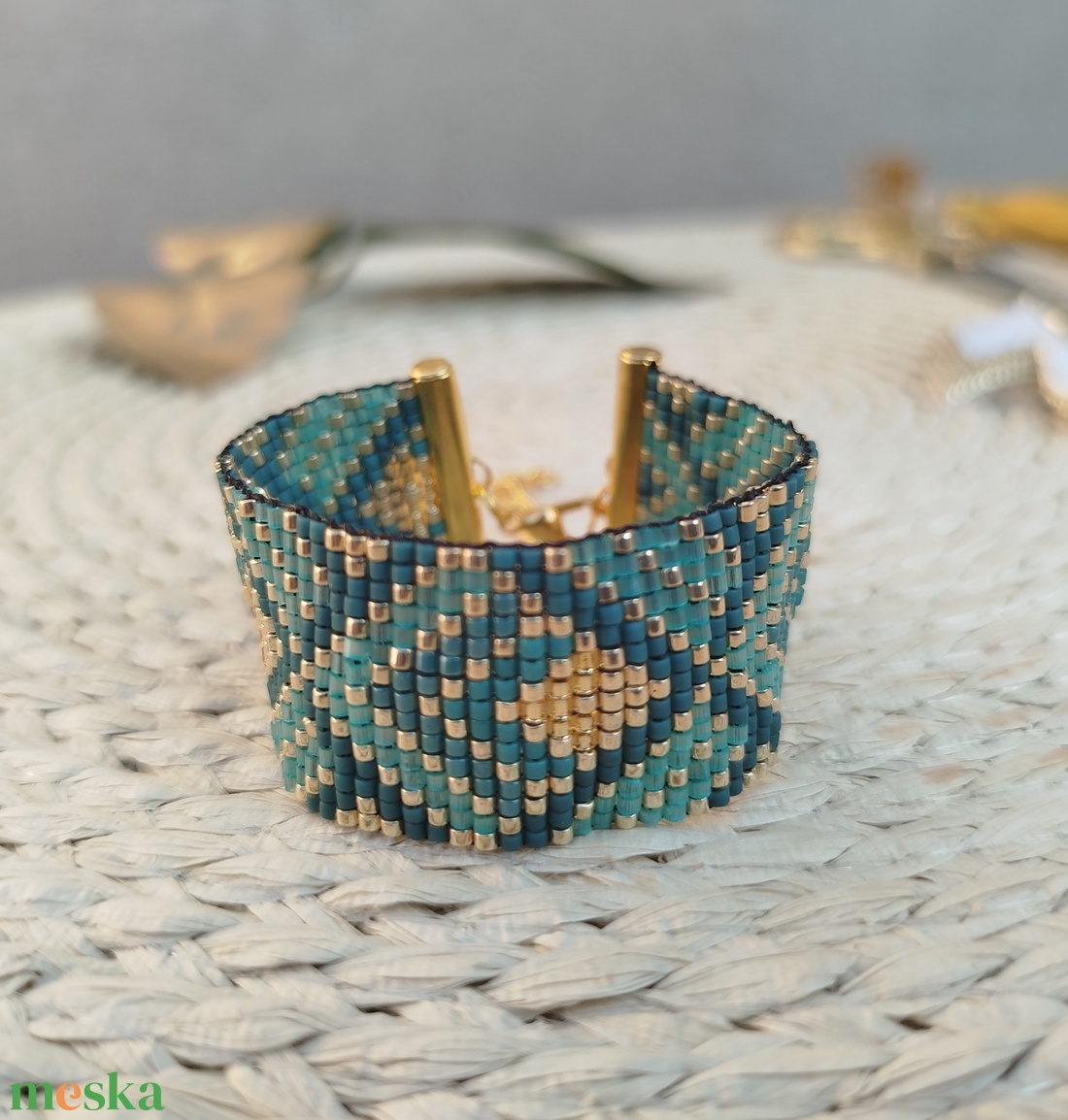 Geometriai mintás teal zöld gyöngyszövött karkötő - ékszer - karkötő - gyöngyös karkötő - Meska.hu Geometriai mintás teal zöld gyöngyszövött karkötő - ékszer - karkötő - gyöngyös karkötő - Meska.hu