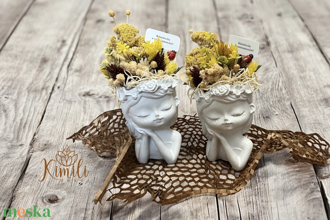 Szárazdísz kislány kaspóban - otthon & életmód - dekoráció - asztal és polc dekoráció - asztaldísz - Meska.hu