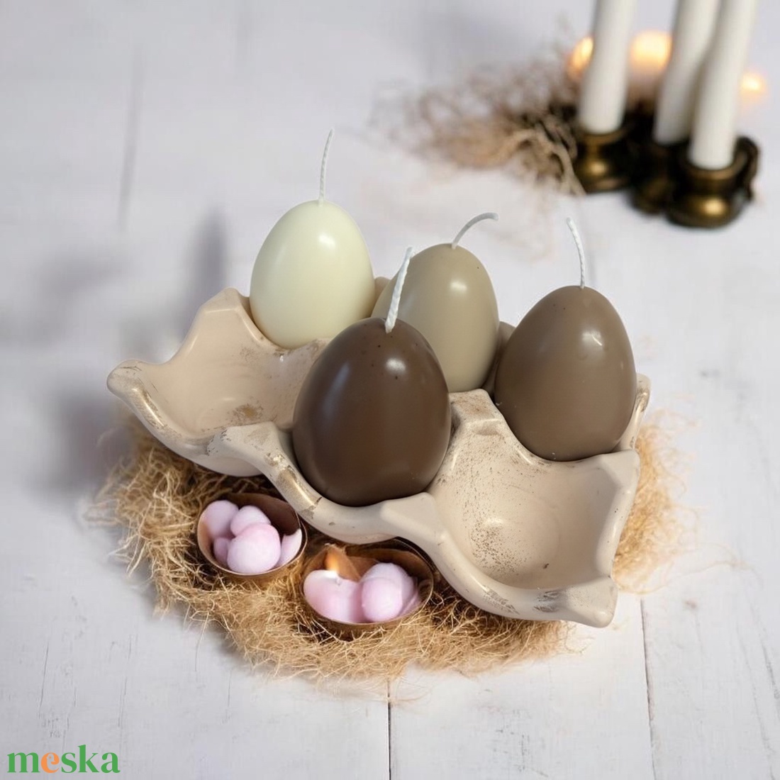 Húsvéti gyertyatojások tartóban - ünnepi díszek, dekorációk - húsvéti díszek és dekorációk - húsvéti tojástartó - Meska.hu