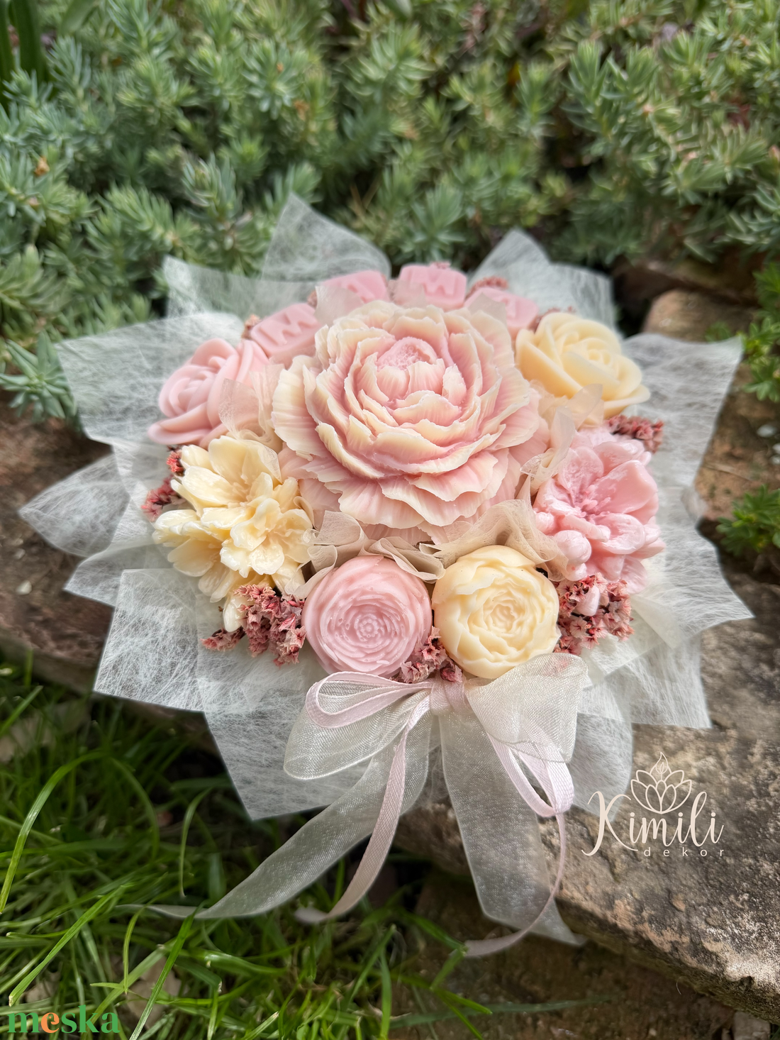 Mama Ölelése viaszvirág tál - otthon & életmód - virágdekoráció - virágok - virágbox - Meska.hu