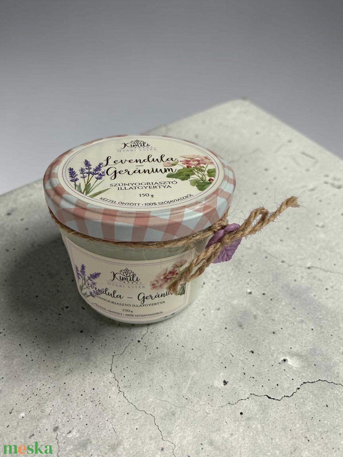 Levendula-geránium szúnyogriasztó szójagyertya - otthon & életmód - gyertya, illat, aroma - gyertya - Meska.hu