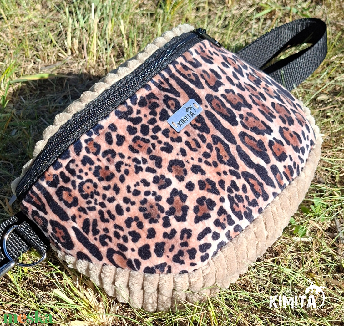 Leopárd crossbody táska - táska & tok - kézitáska & válltáska - vállon átvethető táska - Meska.hu