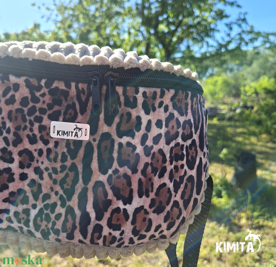 Leopárd crossbody táska - táska & tok - kézitáska & válltáska - vállon átvethető táska - Meska.hu